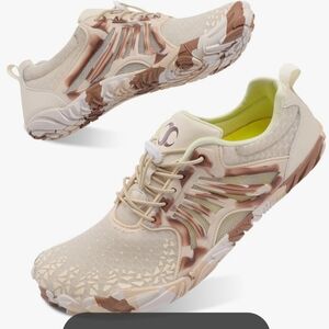 Scurtain Unisex  Athletic Hiking Water Shoes Quick Dry Barefoot Aqua NWOT 6.5